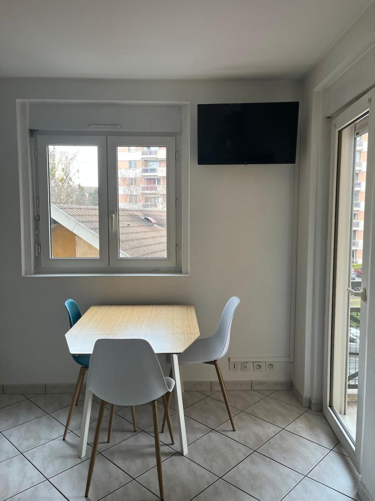 Apartament Le Rialto Cozy T2 Avec Parking Annecy Zewnętrze zdjęcie